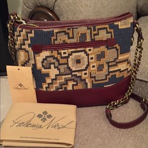 🌺Patricia Nash Peruvian Tapestry - Crossbody